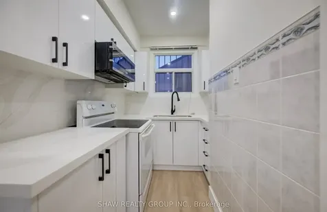 275 Broadview Avenue Toronto ON M4M 3H5