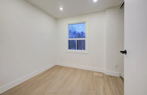 275 Broadview Avenue Toronto ON M4M 3H5