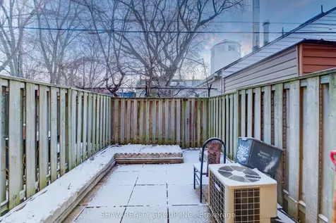 275 Broadview Avenue Toronto ON M4M 3H5