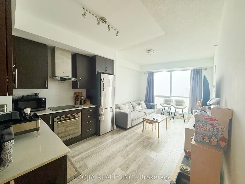 195 Bonis Avenue Toronto ON M1T 3W6