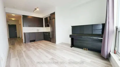 195 Bonis Avenue Toronto ON M1T 3W6