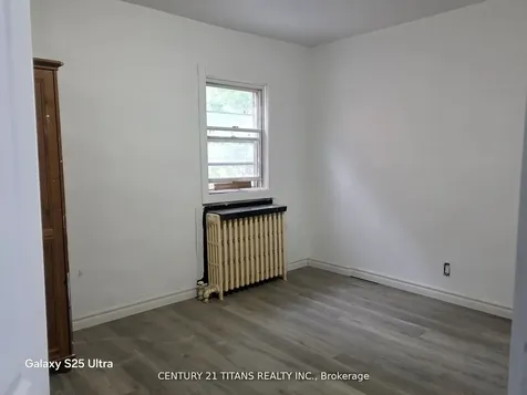 119 Heale Avenue Toronto ON M1N 3Y2