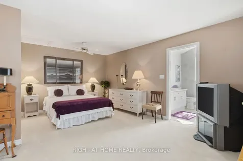 303 Waterbury Crescent Scugog ON L9L 1S5