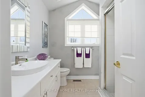 303 Waterbury Crescent Scugog ON L9L 1S5