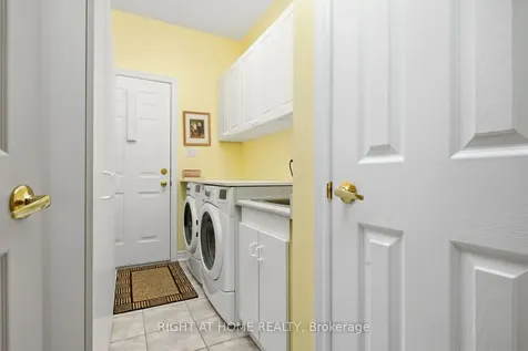 303 Waterbury Crescent Scugog ON L9L 1S5