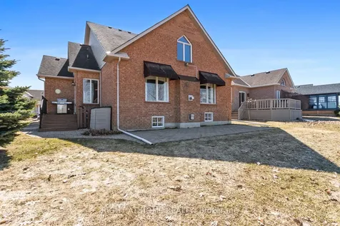 303 Waterbury Crescent Scugog ON L9L 1S5