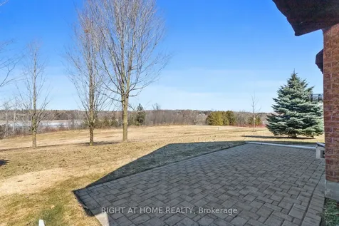 303 Waterbury Crescent Scugog ON L9L 1S5
