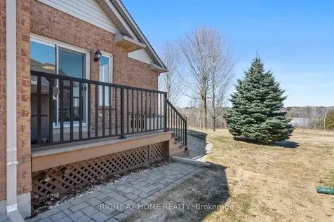 303 Waterbury Crescent Scugog ON L9L 1S5