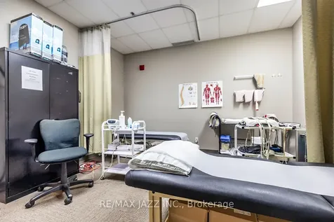 274 Mackenzie Avenue Ajax ON L1S 2E9