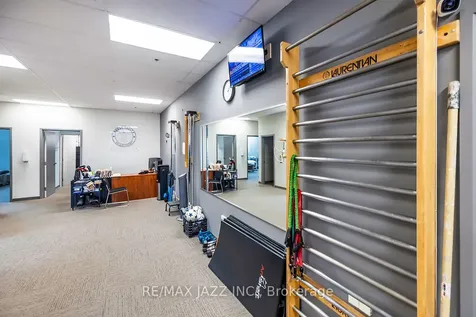 274 Mackenzie Avenue Ajax ON L1S 2E9