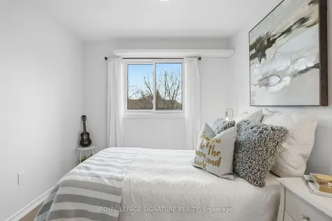 50 Silverbell Grove Toronto ON M1B 2L7