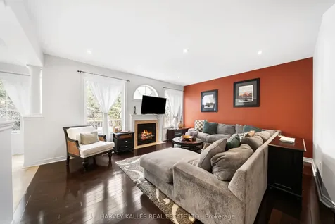 86 Rockland Crescent Whitby ON L1M 0A9