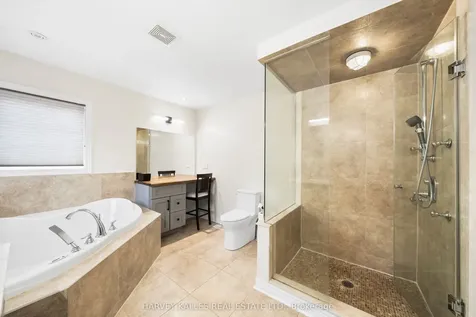 86 Rockland Crescent Whitby ON L1M 0A9