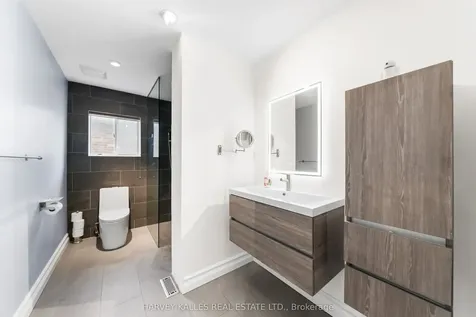 86 Rockland Crescent Whitby ON L1M 0A9