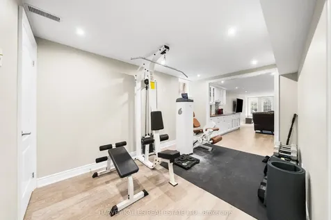 86 Rockland Crescent Whitby ON L1M 0A9
