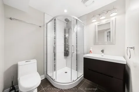 86 Rockland Crescent Whitby ON L1M 0A9