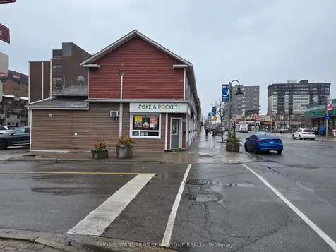 31 Bond Street E Oshawa ON L1G 1A8