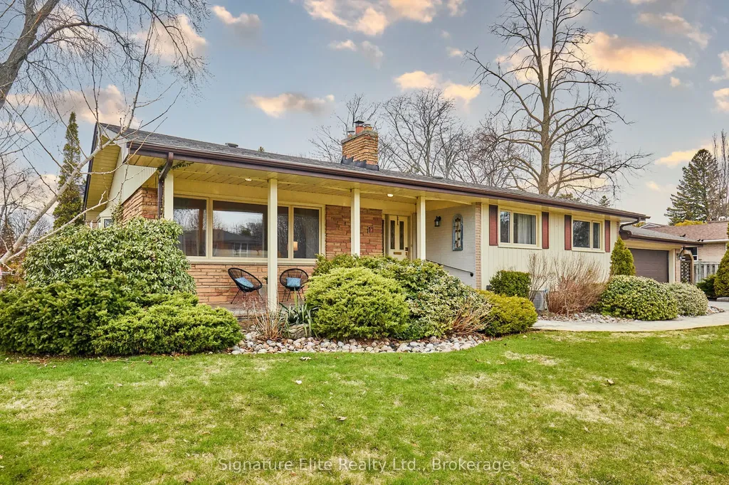 2 Somerdale Square Toronto ON M1E 1M8