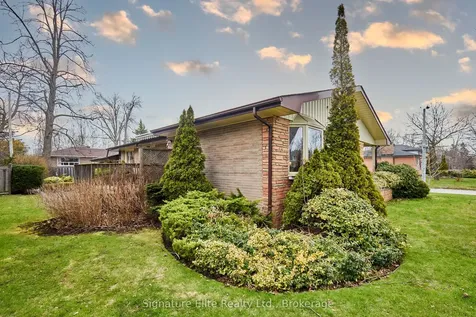 2 Somerdale Square Toronto ON M1E 1M8