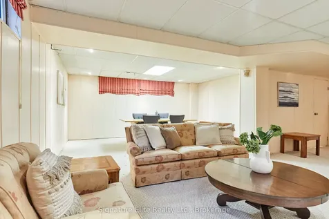 2 Somerdale Square Toronto ON M1E 1M8