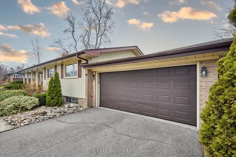 2 Somerdale Square Toronto ON M1E 1M8