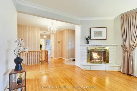 2 Somerdale Square Toronto ON M1E 1M8