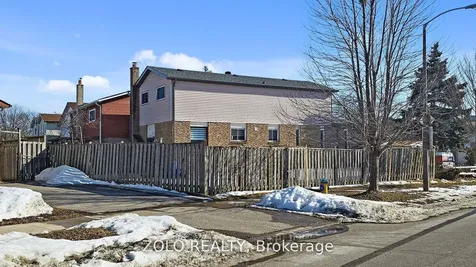 67 Wayside Avenue Toronto ON M1V 1N2