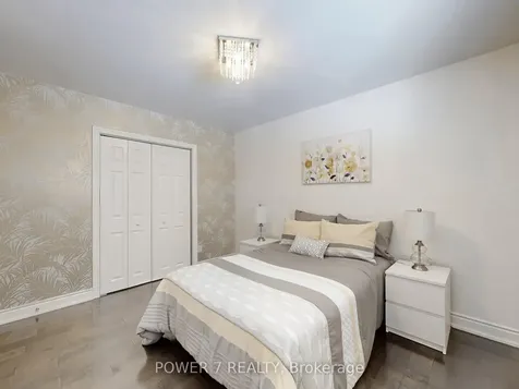 118 Kirker Avenue Toronto ON M1G 1N1