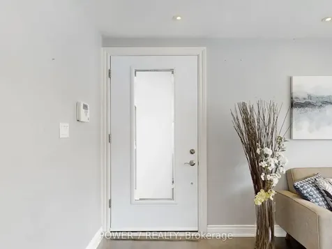 118 Kirker Avenue Toronto ON M1G 1N1