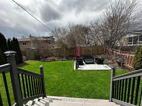 118 Kirker Avenue Toronto ON M1G 1N1