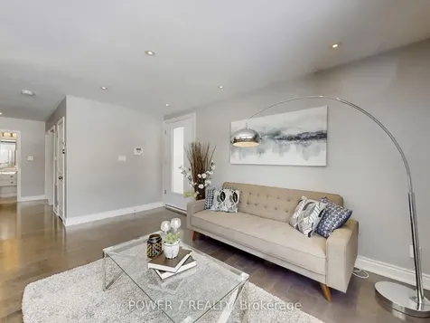 118 Kirker Avenue Toronto ON M1G 1N1