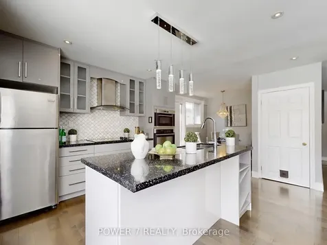 118 Kirker Avenue Toronto ON M1G 1N1