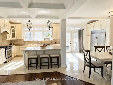 47 Cherryhill Avenue Toronto ON M1C 1W9