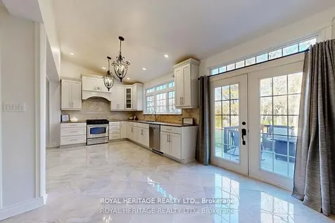 47 Cherryhill Avenue Toronto ON M1C 1W9