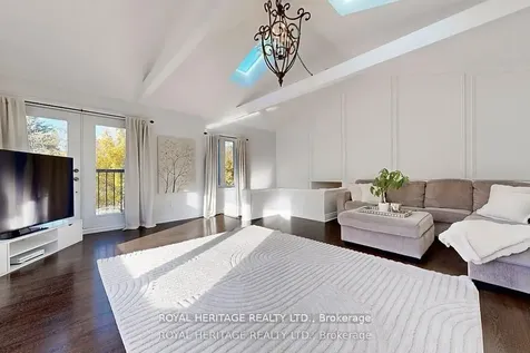 47 Cherryhill Avenue Toronto ON M1C 1W9