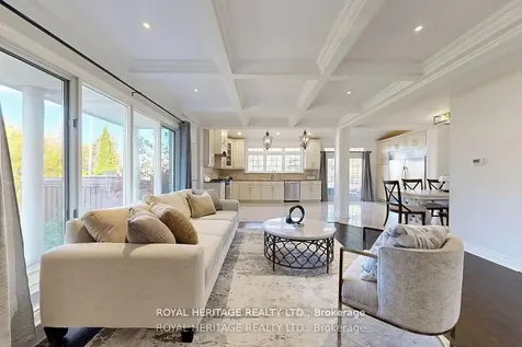 47 Cherryhill Avenue Toronto ON M1C 1W9