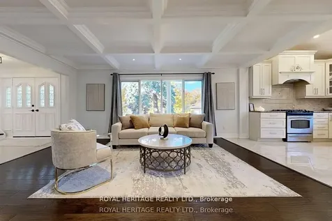 47 Cherryhill Avenue Toronto ON M1C 1W9