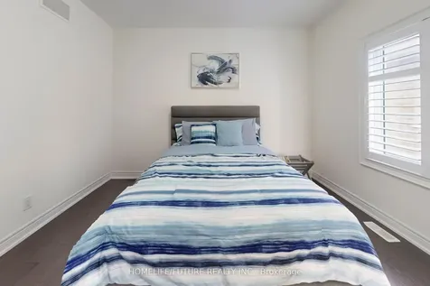 44 Micklefield Avenue Whitby ON L1P 0C4