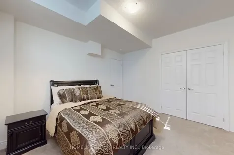 44 Micklefield Avenue Whitby ON L1P 0C4