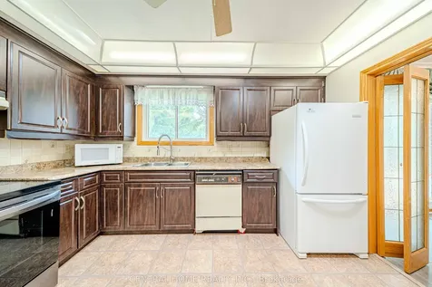 102 Meadowvale Road Toronto ON M1C 1S1