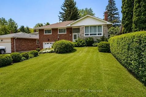 102 Meadowvale Road Toronto ON M1C 1S1