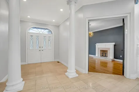 140 Bathgate Drive Toronto ON M1C 1T5