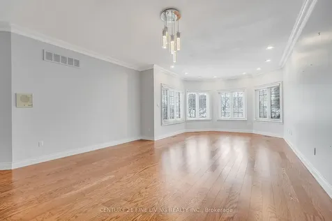 140 Bathgate Drive Toronto ON M1C 1T5