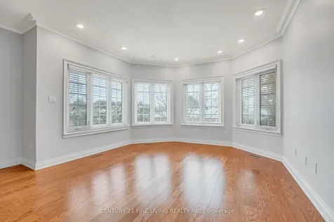 140 Bathgate Drive Toronto ON M1C 1T5