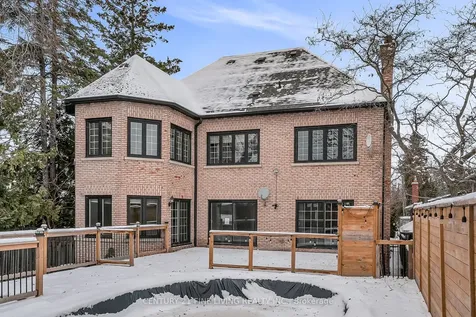 140 Bathgate Drive Toronto ON M1C 1T5