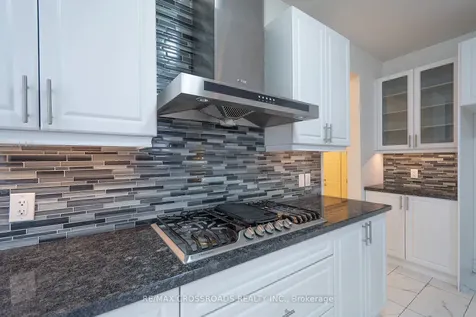 2300 Dobbinton Street Oshawa ON L1L 0L3