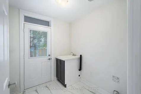 2300 Dobbinton Street Oshawa ON L1L 0L3