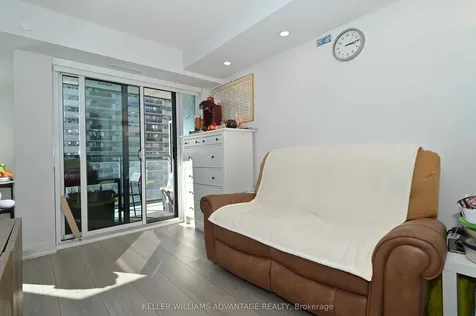 20 Meadowglen Place Toronto ON M1G 0A9