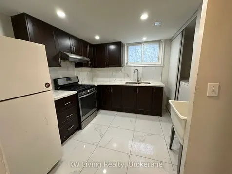 782 Liverpool Road Pickering ON L1W 1S1
