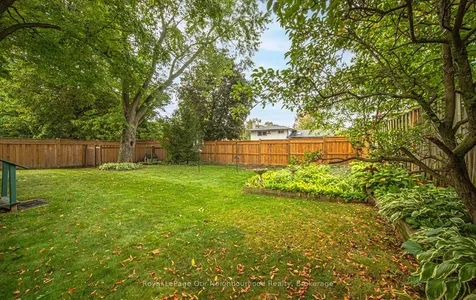 81 Marica Avenue Oshawa ON L1G 3G9